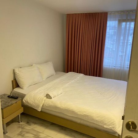 Yenikapi Hotel Istanbul Bagian luar foto